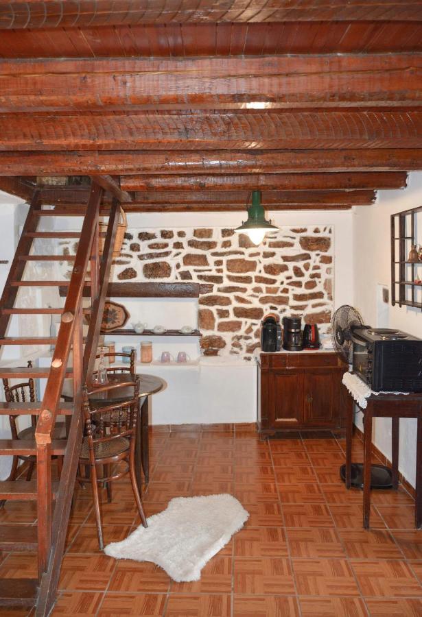 Traditional House Kassandra'S Hostal Ermioni Exterior foto