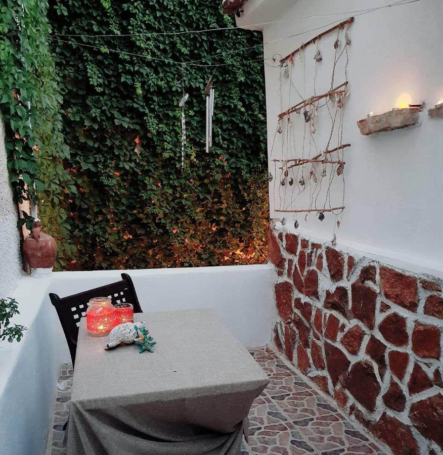Traditional House Kassandra'S Hostal Ermioni Exterior foto
